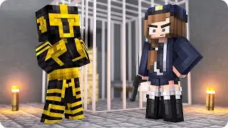 A BEAUTIFUL POLICE GIRL APPEARS IN MINECRAFT 😍