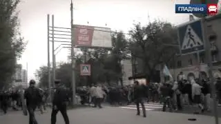 Донецк - антифашистский митинг, драка, взрывы гранаты 28.04