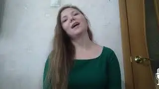 Каким подарком удивить девушку