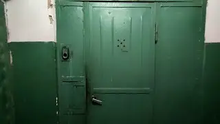 🔥САРАТОВСКИЙ РАСПАШНИК! МАШИННОЕ ПОМЕЩЕНИЕ РУЧНОГО ЛИФТА «НЗСМ» В ХРУЩЁВКЕ!