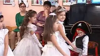 Новогодний утренник 2017 - 2018 Группа № 2 rekompress