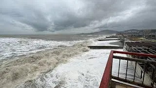СОЧИ ШТОРМ ⛈️ ЛАВРОВАЯ / КУРОРТНЫЙ ГОРОДОК