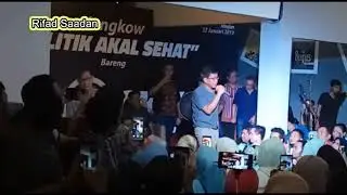 Kongkow Rocky Gerung di Rodatiga Cafe