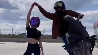@Stuntgirl Даша #мотоХулиганка