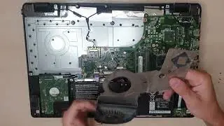 Acer Aspire ES1-711 Disassembly and cleaning / thermal paste replacement