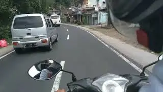 TIKUNGAN,NAIK TURUN,BERKELOK DI JALANAN PEGUNUNGAN