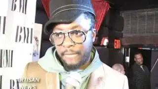 BARACK OBAMA AND BLACK EYED PEAS WILL.I.AM STILL SAY YES WE CAN