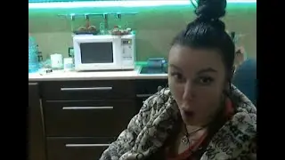 Катька Губа.Напилась.Я жила и нормально жить буду.Мужиков нах.Иди к своей Волчице.