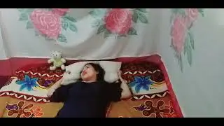 Yaya Zakiyah - Ekpresi disauna Gerah dan panas