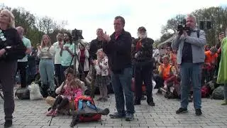 23.4.2023 Klimakleber demonstrieren am Brandenburger Tor