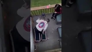 КИНУЛ НА РОТАН х)
