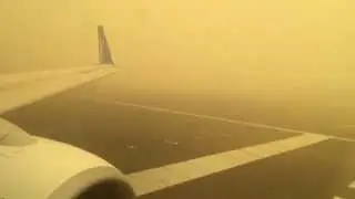 Extreme Sandstorm in Dubai // Fly Dubai Boeing 737-800 Flight to Doha