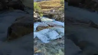 Van Bahçesaray - Dağın içinden doğan Müküs Çayı