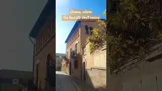 Girona is a popular tourist destination, but with a local guide you'll discover an unknown city.