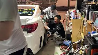 友人の痛車施工を手伝ってみた！