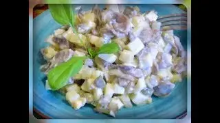 Салат с грибами