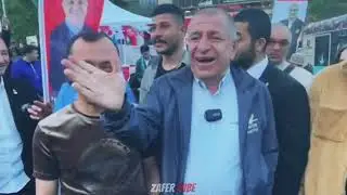 Ümit Özdağ'ın yanında Arapça konuşan genç 😄