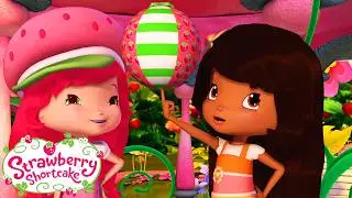 Magic Fluff Ball Challenge! Fun Sports Game! | Berry Bitty Adventures | Strawberry Shortcake