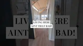 TRADE YOUR HOUSE FOR A TINY HOME! ( HOME TOUR )