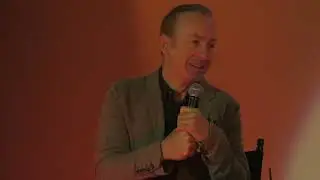 Bob Odenkirk with Tim Meadows: Comedy Comedy Comedy Drama [OC]