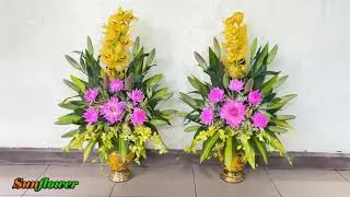 Cắm Hoa Dâng Phật