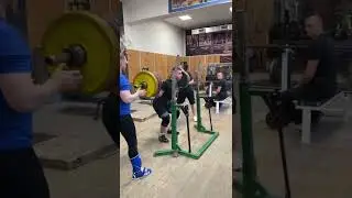 Присед 225кг 3 по 2