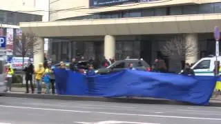 Цепь объединения. Донецк 12 апреля 2014 года.