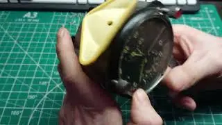 Часы АЧС-1, 60ЧП. Снять - установить стекло.