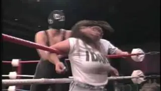 Clip: Reggie Bennett vs Lady X - LPWA Wrestling