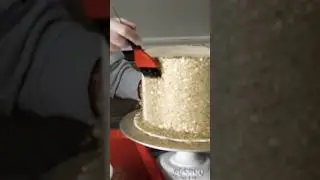 This edible glitter was made with Gelatin!Watch the full tutorial for all the deets!