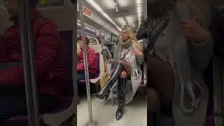 Metro travelling 