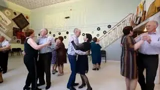 Пустите гармонь к микрофону.