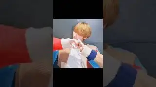 What does love feel like~~?#hueningkai #txt #moa
