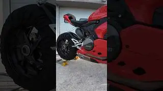 #ducati #v2 #termignoni #panigale1199 #motorcycle #soundcheck #motorcycles #motogp #bikelife #video