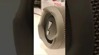 JBL Charge 5 Bass Test