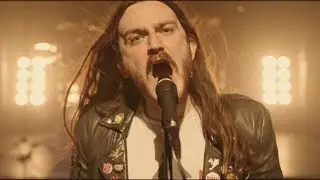 ASOMVEL - Louder & Louder - Official Music Video