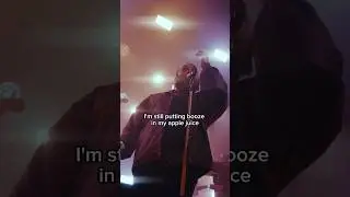 I’m sad I’m sad 🧃🎶: Apple Juice #soul #liveperformance #soulmusic