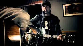 Best Of You by The Foo Fighters (acoustic cover by Jaron and The Long Road To Love)