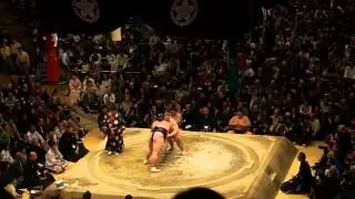 「水入り」の大一番、逸ノ城 ！！
