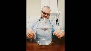 Фокус с водой 😂😂😂