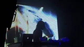 Ruffneck ( FULL FLEX) - SKRILLEX live brussels