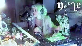 ༺♡♥ yeule (live) - CLUB QUARANTINE LIVESTREAM (full set) ♡♥༻∞