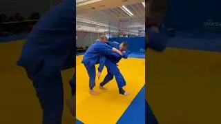 WATCH THIS AMAZING THROW 🔥👊🏻 