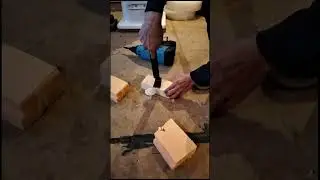 Монтаж утеплителя к фанере на грибки...быстро и крепко. 