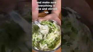 This tzatziki sauce is THICC & CREAMY