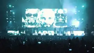 Guy Tour