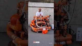 Канализационнотрубная электронная музыка.  Рим. 