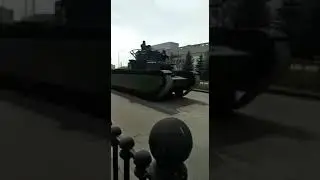 Т-35. Пятибашенный танк .
