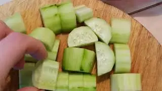 Греческий салат на шпажках 😋
