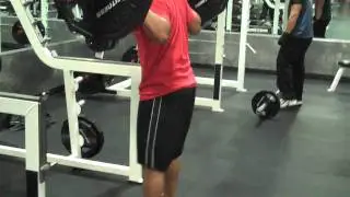 HOW NOT TO SQUAT - Not using the hips